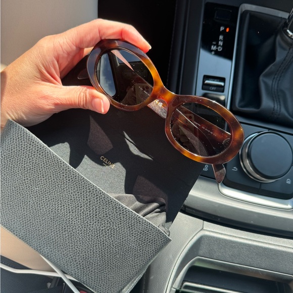 Celine Triomphe Tortoise Shell Sunglasses - Picture 1 of 7